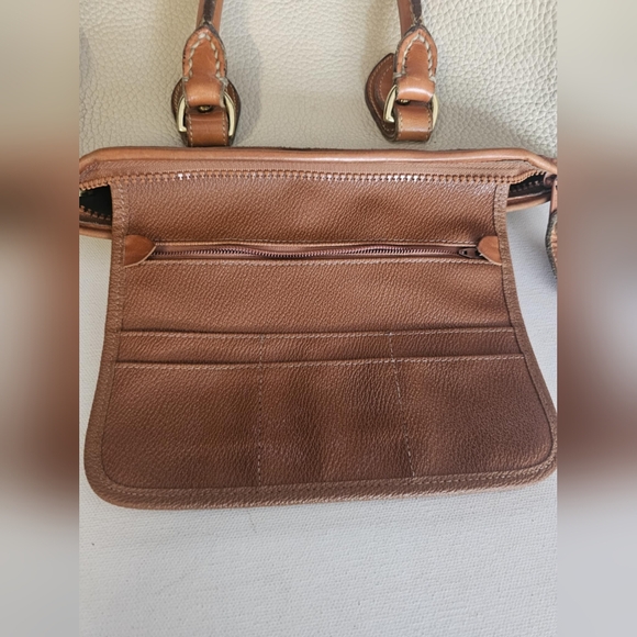 Dooney & Bourke Speedy Satchel Bag in cream leather - Picture 6 of 15